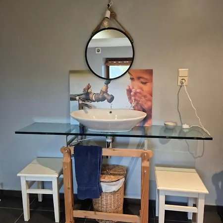 Quarto em Acomodações Particulares De Amandine à Gerpinnes